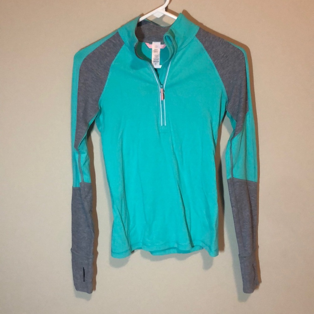 Sporty tight jacket